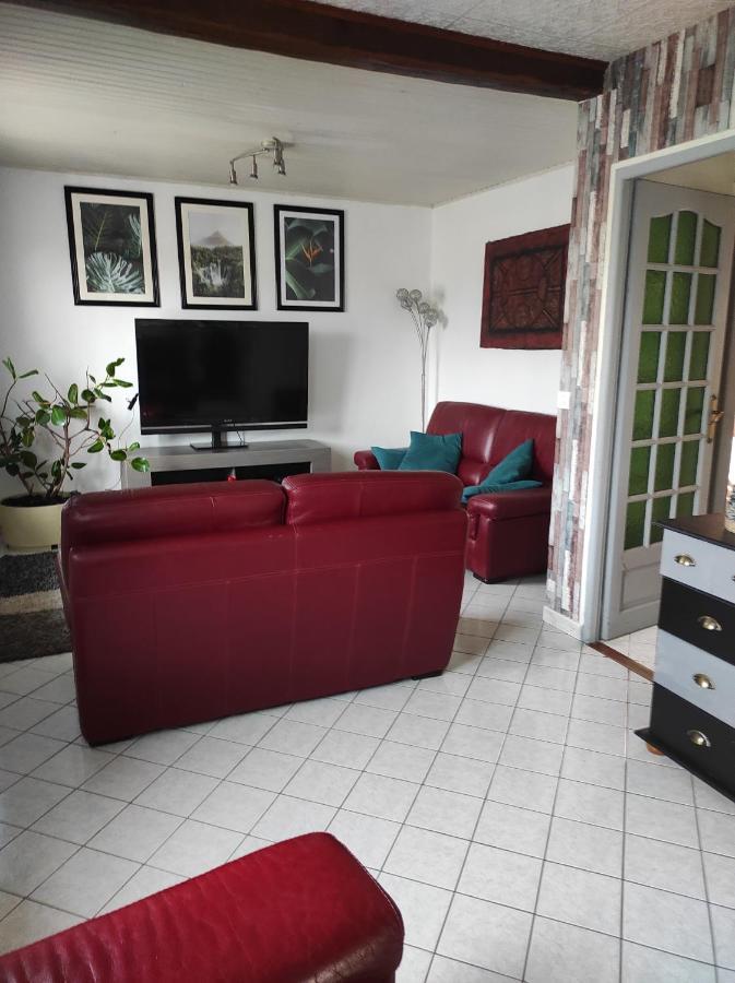 Maison De Village Avec Exterieur Oysonville Luaran gambar